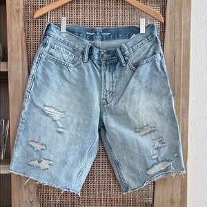 NWOT Old Navy Mens Faded Blue Ripped Jean Denim Shorts